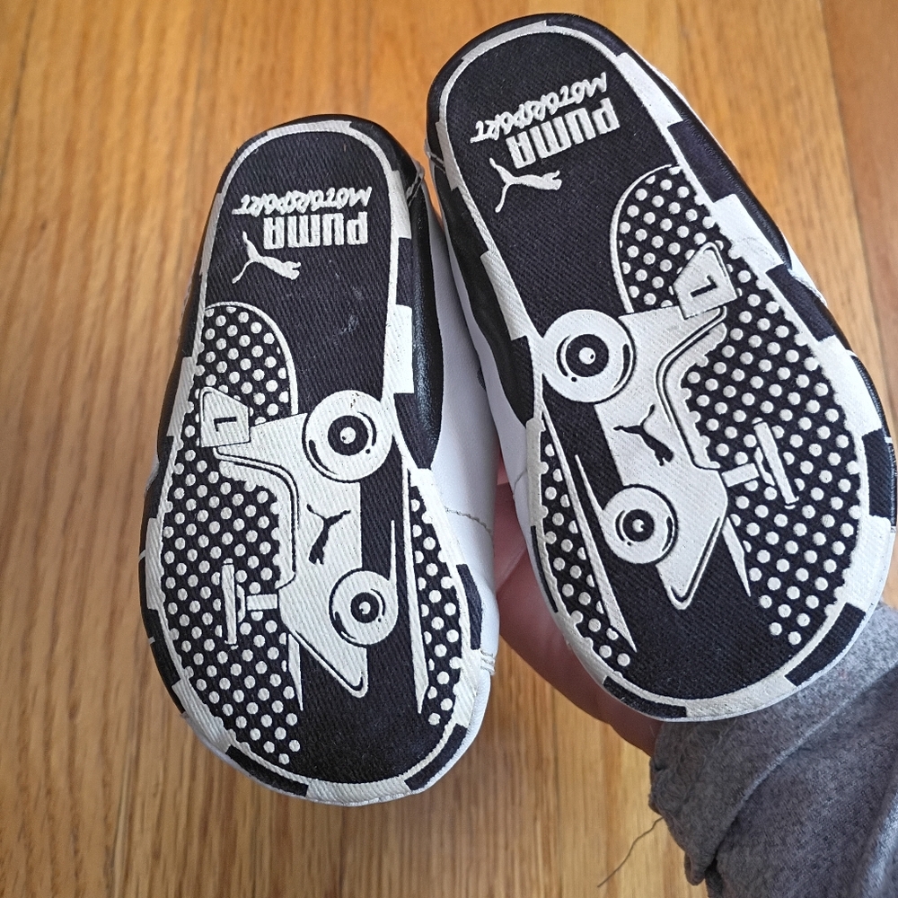 PUMA Kinder-fit Motorsport Baby Sneakers White Black Comfort Hook & Loop US 4 - Picture 3 of 9